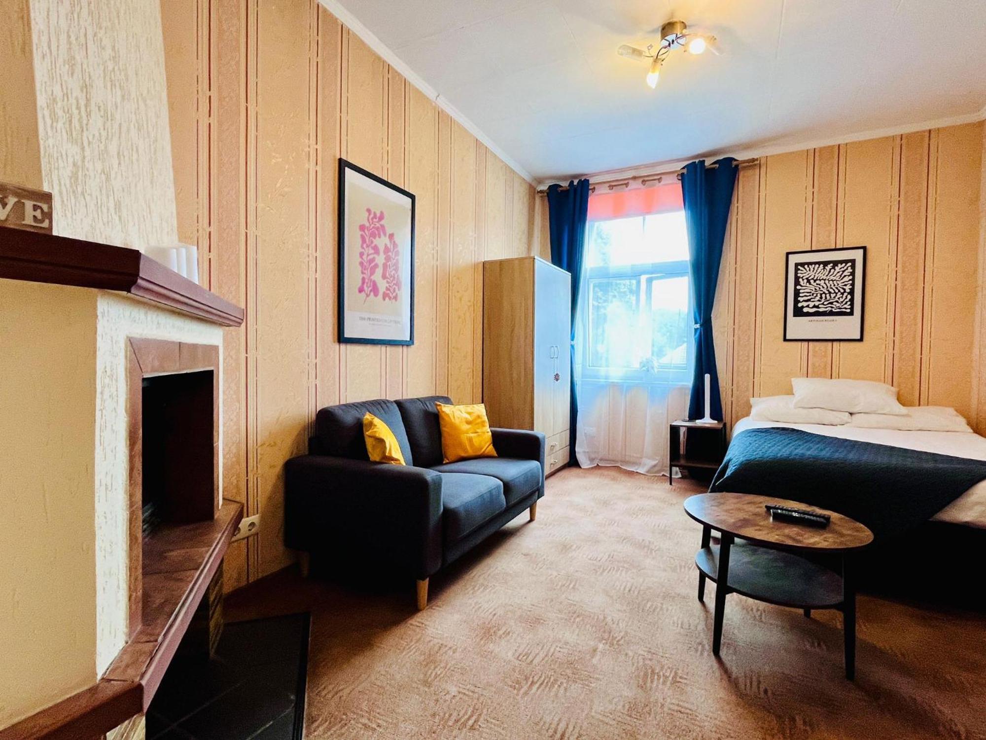 Old Town Apartment Кулдига Экстерьер фото